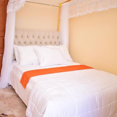 Elimurk Bnb Near Jkia N Sgr Nairobi Esterno foto