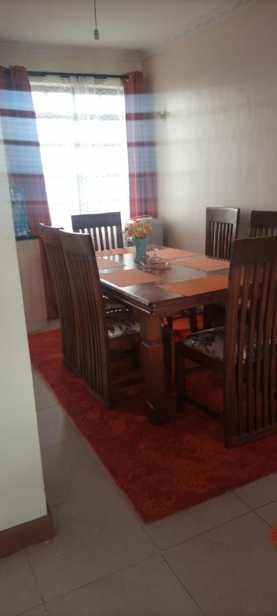 Elimurk Bnb Near Jkia N Sgr Nairobi Esterno foto