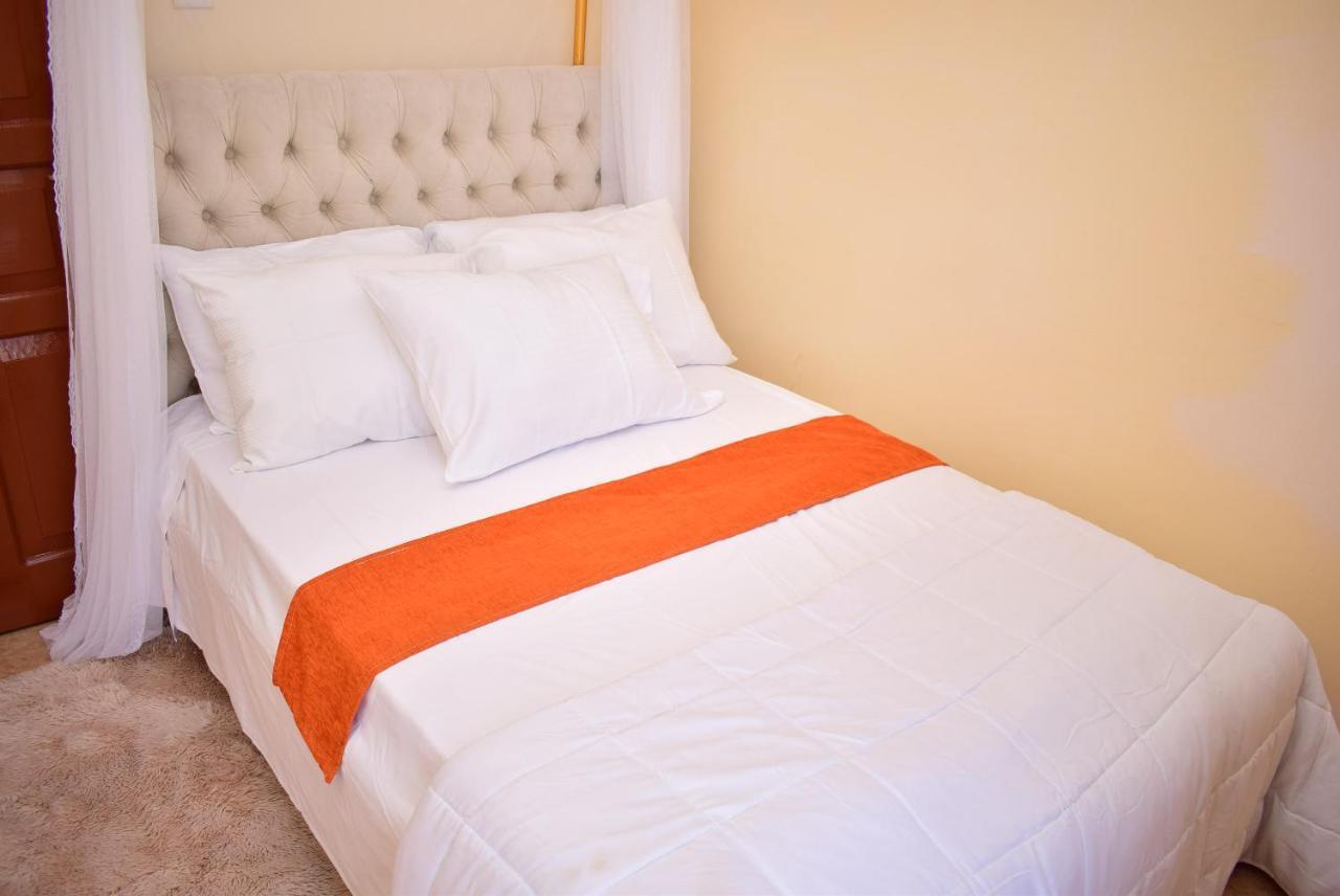 Elimurk Bnb Near Jkia N Sgr Nairobi Esterno foto