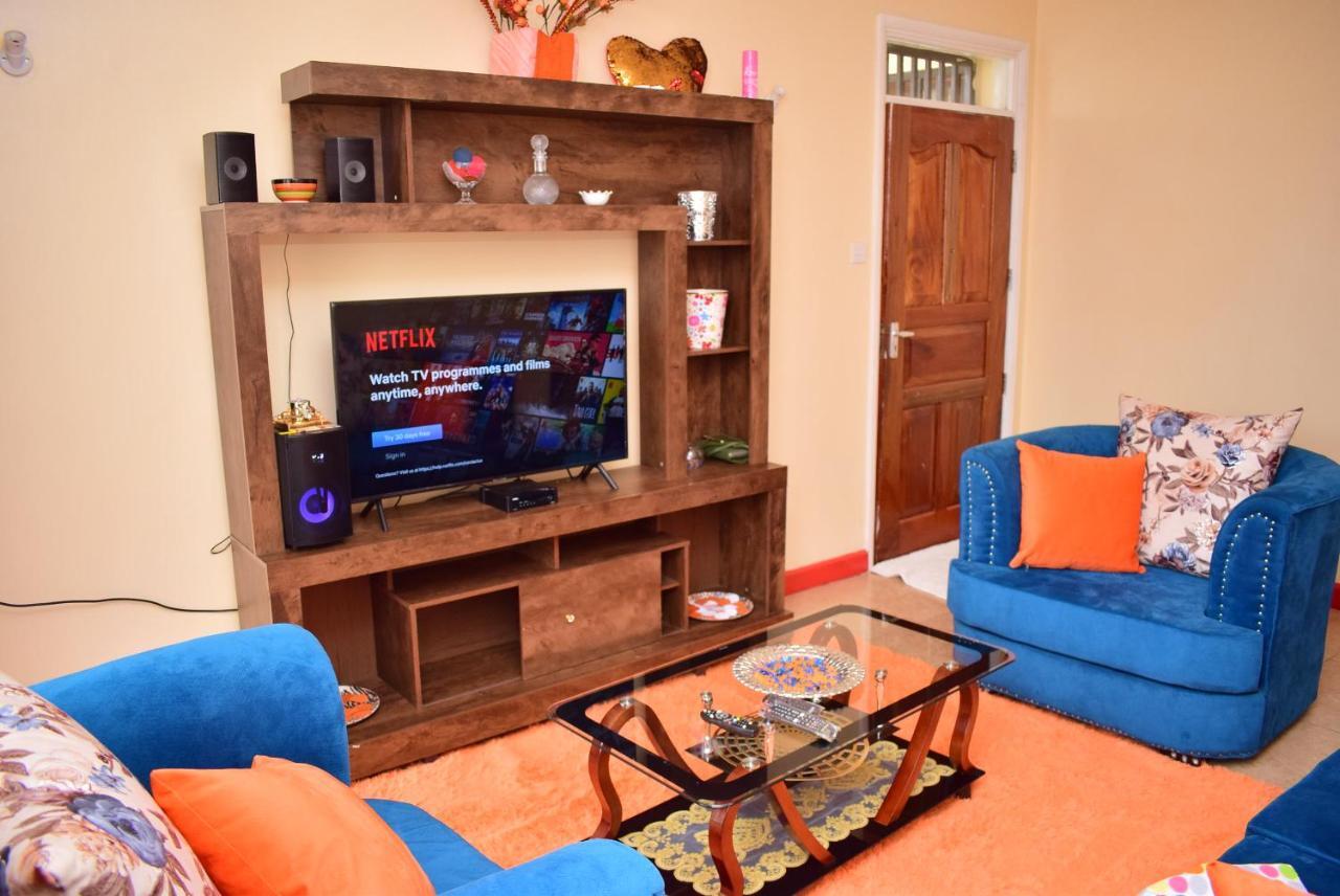 Elimurk Bnb Near Jkia N Sgr Nairobi Esterno foto
