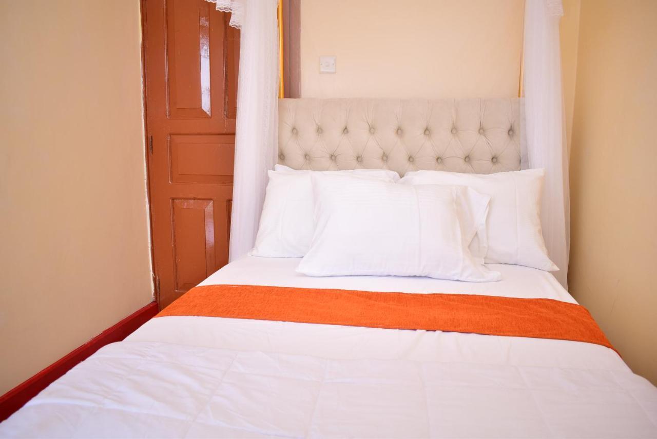 Elimurk Bnb Near Jkia N Sgr Nairobi Esterno foto